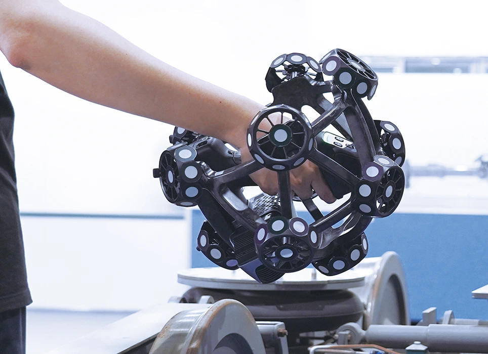 TrackScan Sharp-S optical 3D scanning system in large volume use